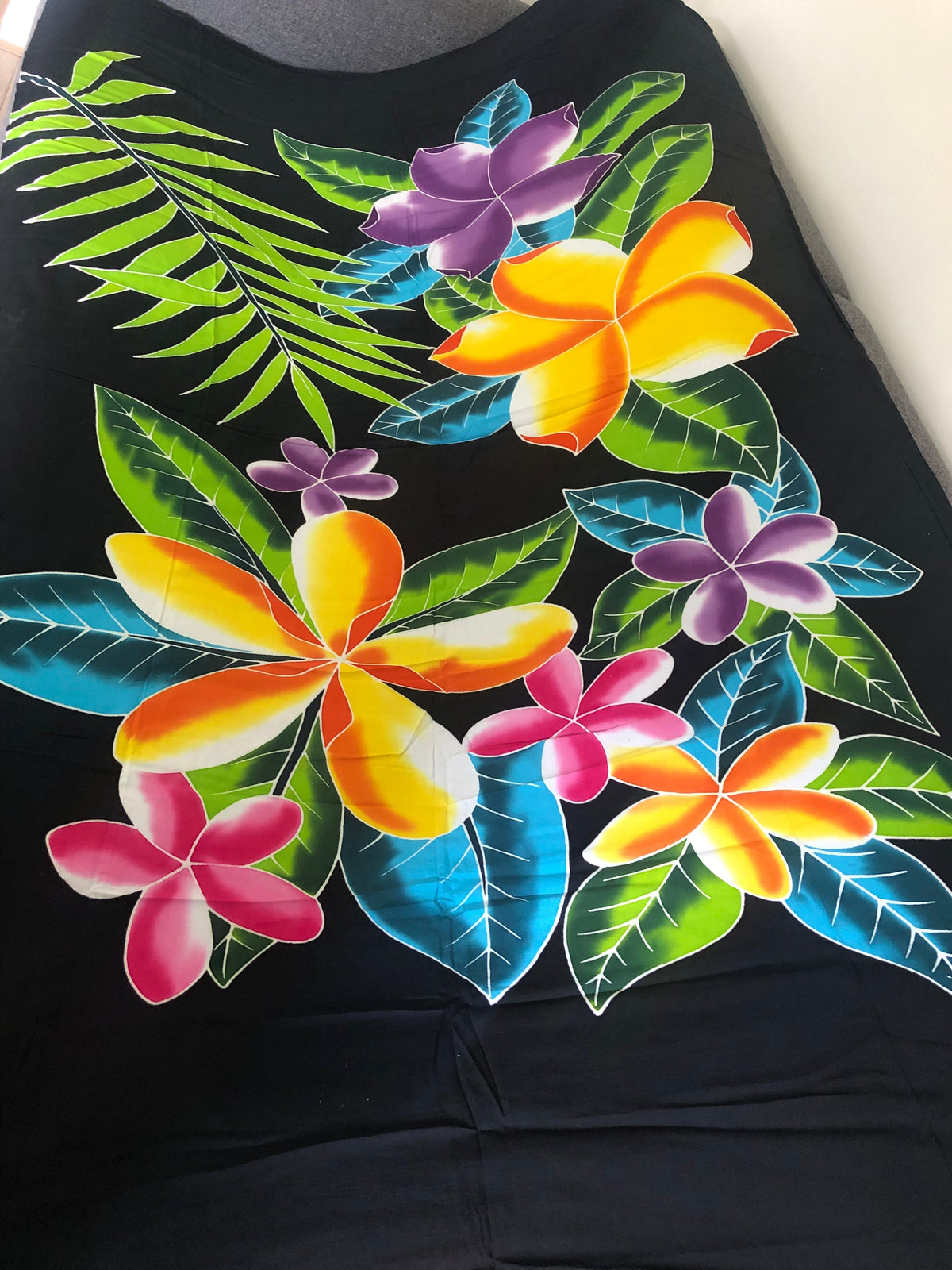 Island Bloom Sarong